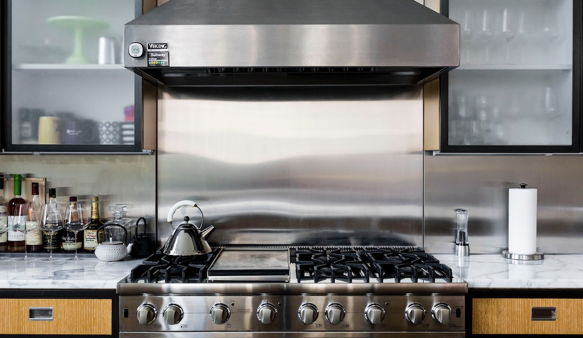 The Ultimate Guide to Baking Cookies: Convection vs Conventional Ovens